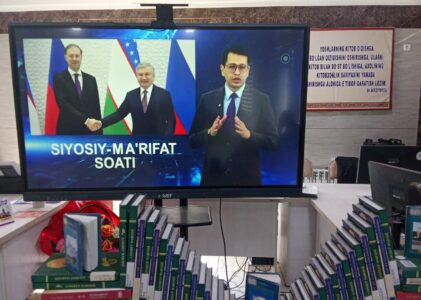NAVBATDAGI “SIYOSIY-MA’RIFAT SOATI” BO‘LIB O‘TDI
